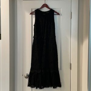 Banana Republic body hugging black lace dress